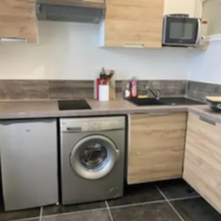 Studio Meuble Au Pied Des Clochers Tors Apartment Le Vieil-Bauge