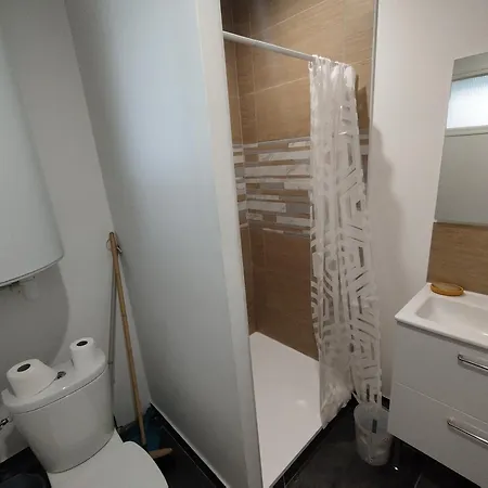 Apartamento Meublé Au Pied Des Clochers Tors